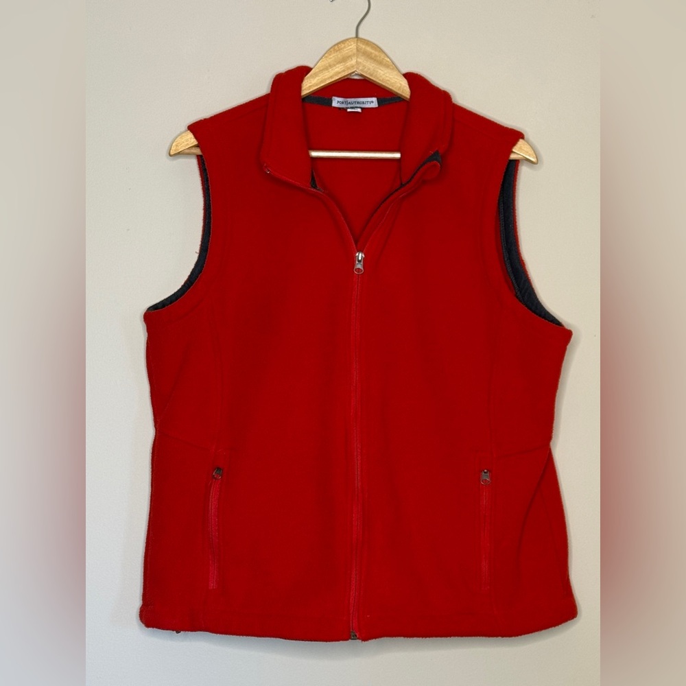 Port Authority® Women's Value Fleece Vest sz XL red